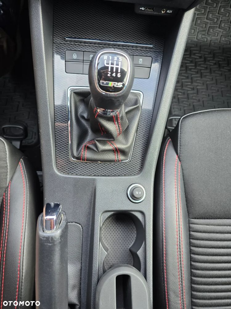Skoda Octavia 2.0 TSI RS - 25