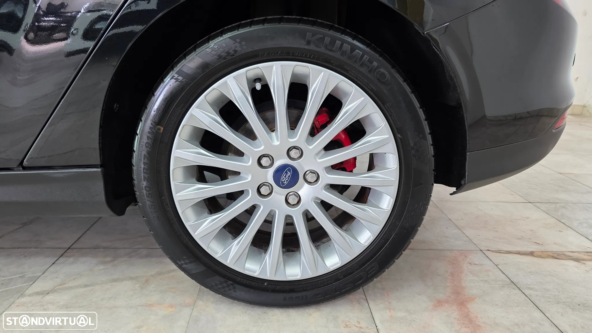 Ford Focus 1.0 SCTi Titanium - 13