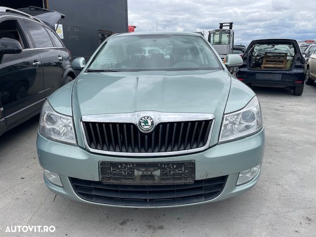 Dezmembrez Skoda Octavia 2 Facelift 1.4 TSI DSG cod CAXA - 2
