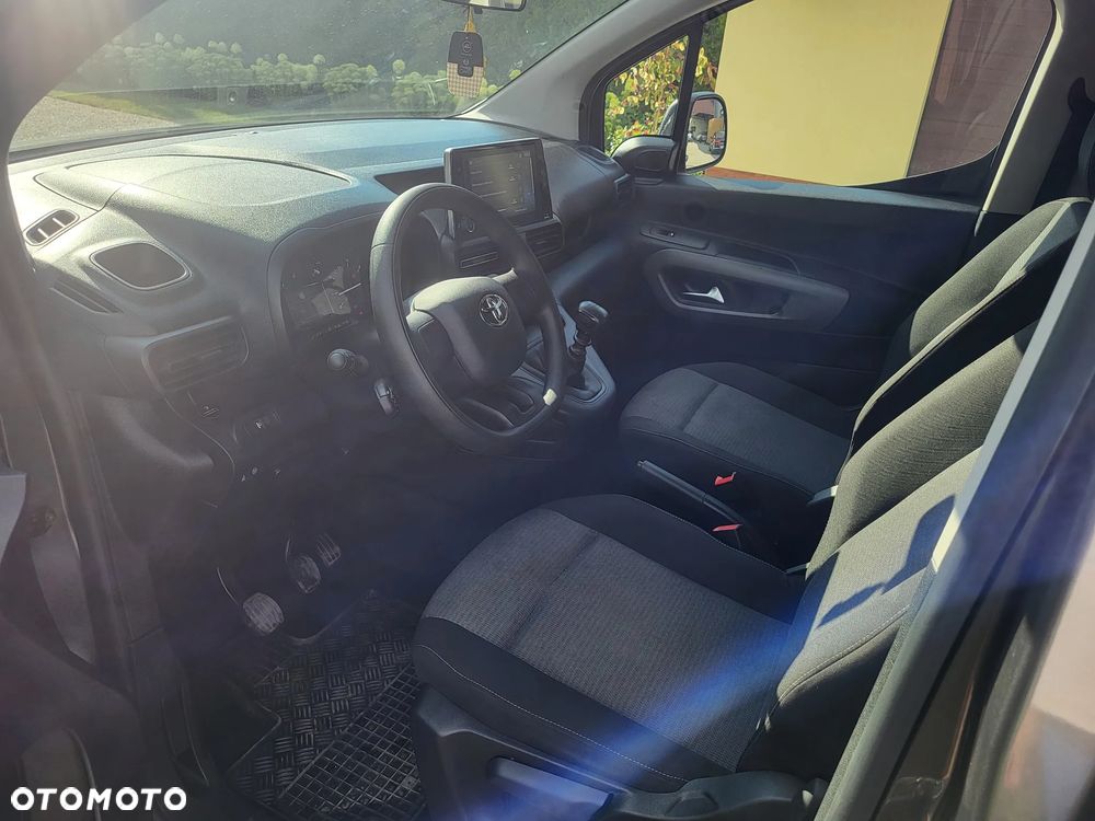 Toyota Proace City Verso 1.5 D-4D Business - 13
