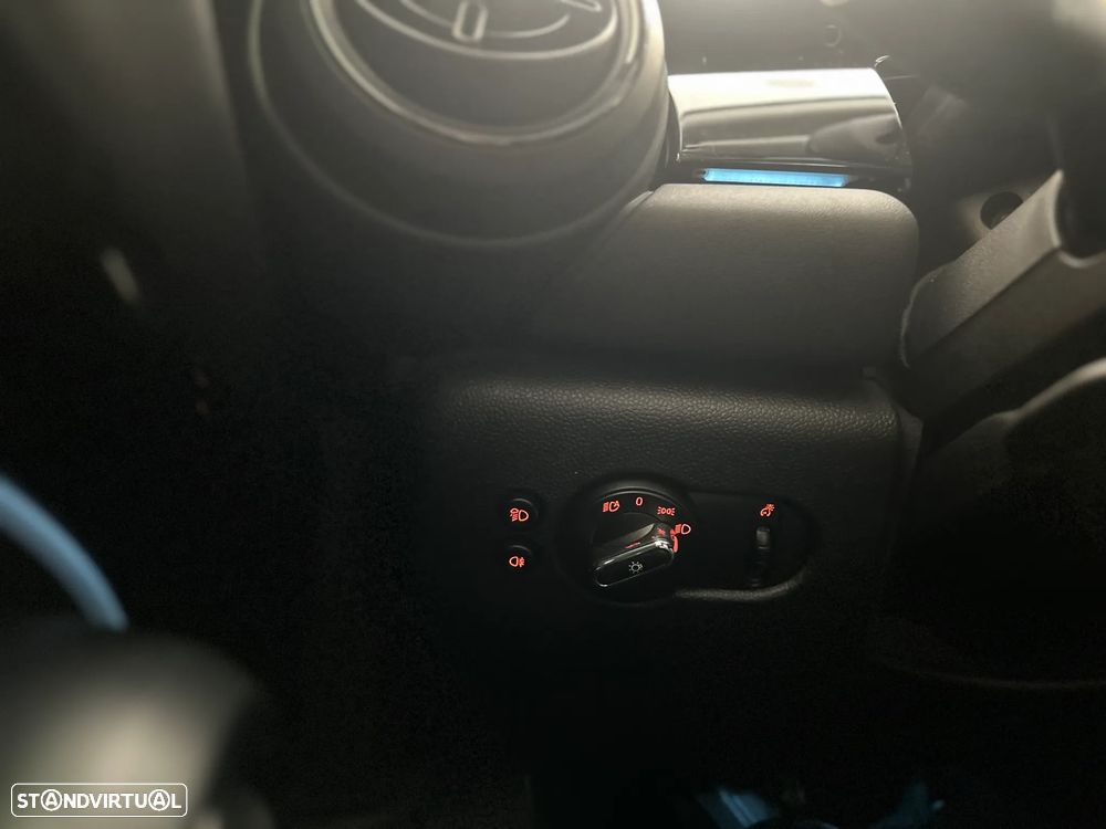 MINI 3 Portas Cooper SE S - 29
