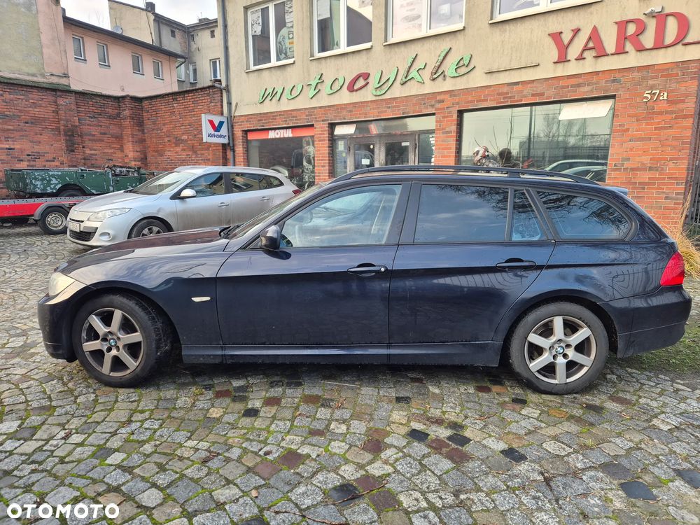 BMW Seria 3 320d DPF - 2