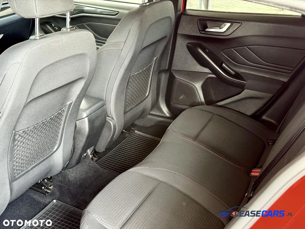 Ford Focus 1.5 EcoBoost STart-Stopp-System ST-LINE - 11