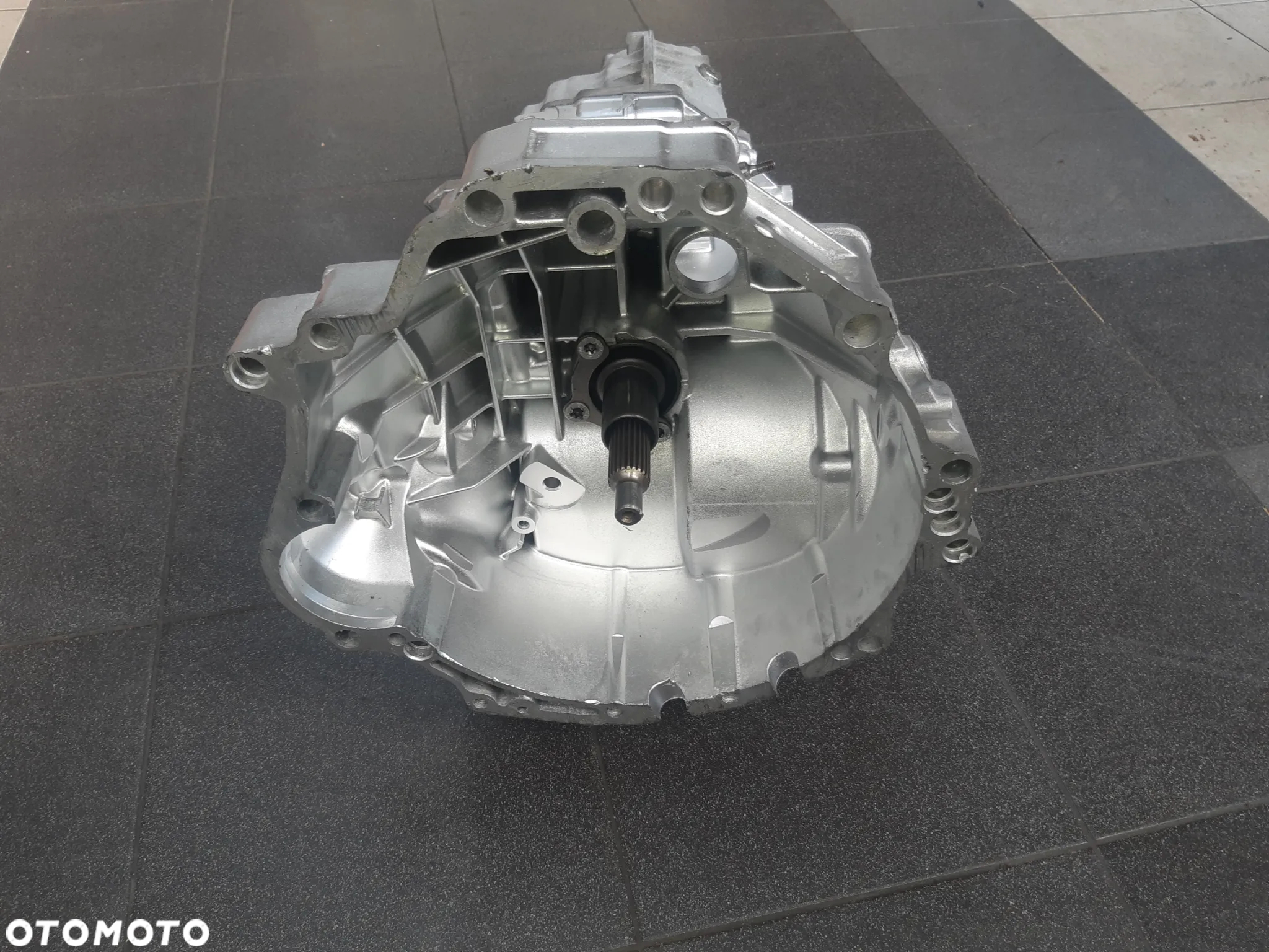Skrzynia Biegów Audi A4 S4 B6 8E 8H 4.2 V8 FVD manual - 4