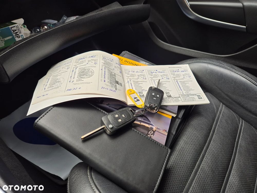 Opel Insignia 1.4 T Cosmo S&S - 39