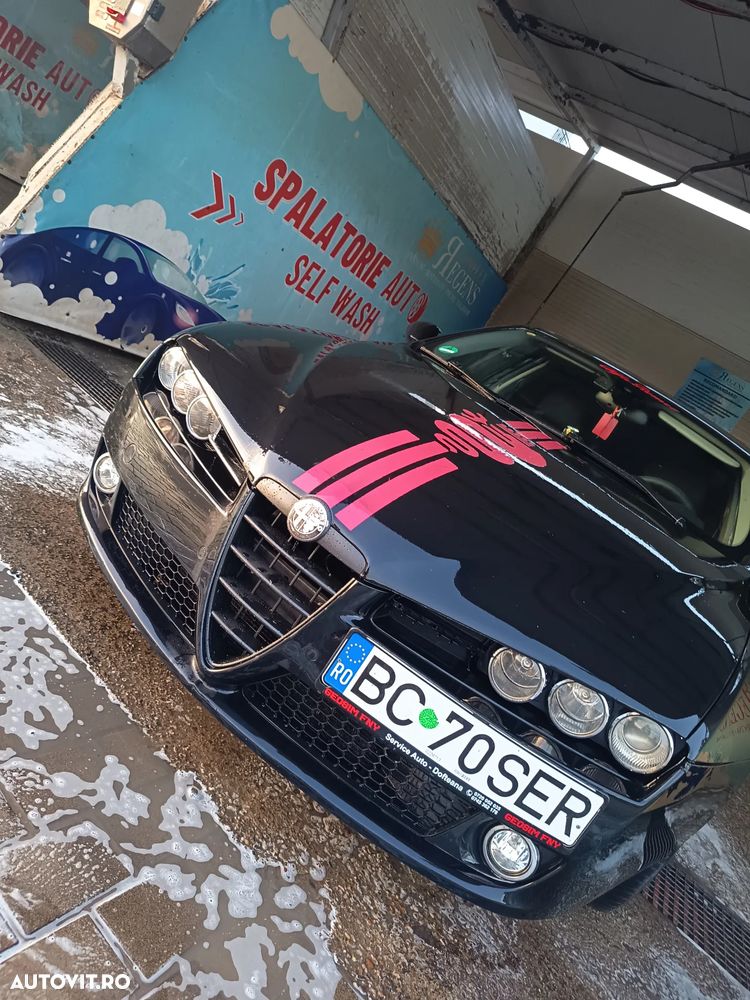 Alfa Romeo 159 - 2