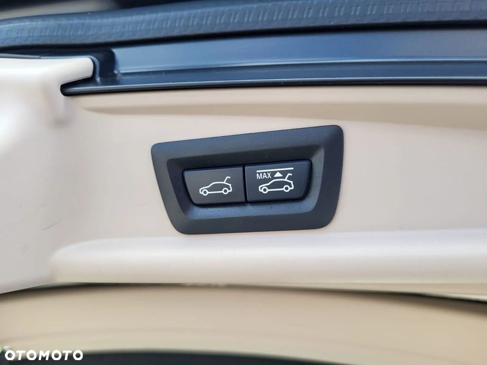 BMW 5GT 535i xDrive - 29
