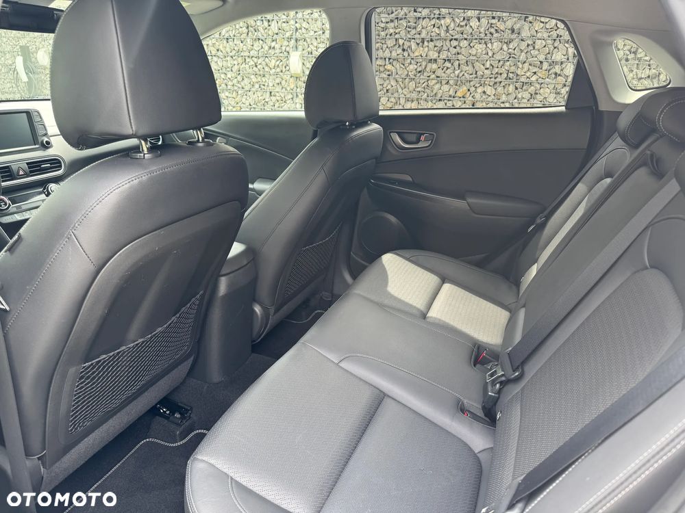 Hyundai Kona 1.6 T-GDI DCT Premium - 13
