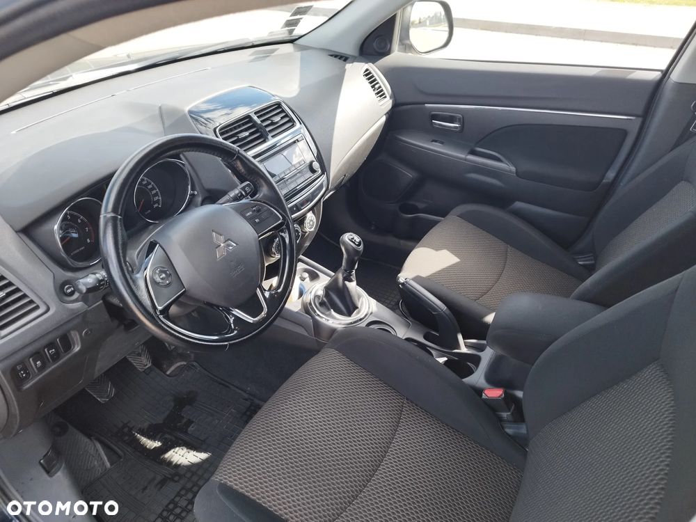 Mitsubishi ASX 1.6 Invite EU6 - 5