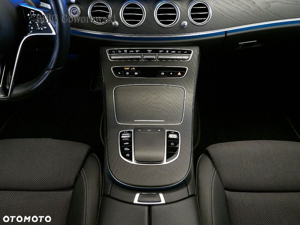 Mercedes-Benz Klasa E 220 d 4-Matic Avantgarde - 13