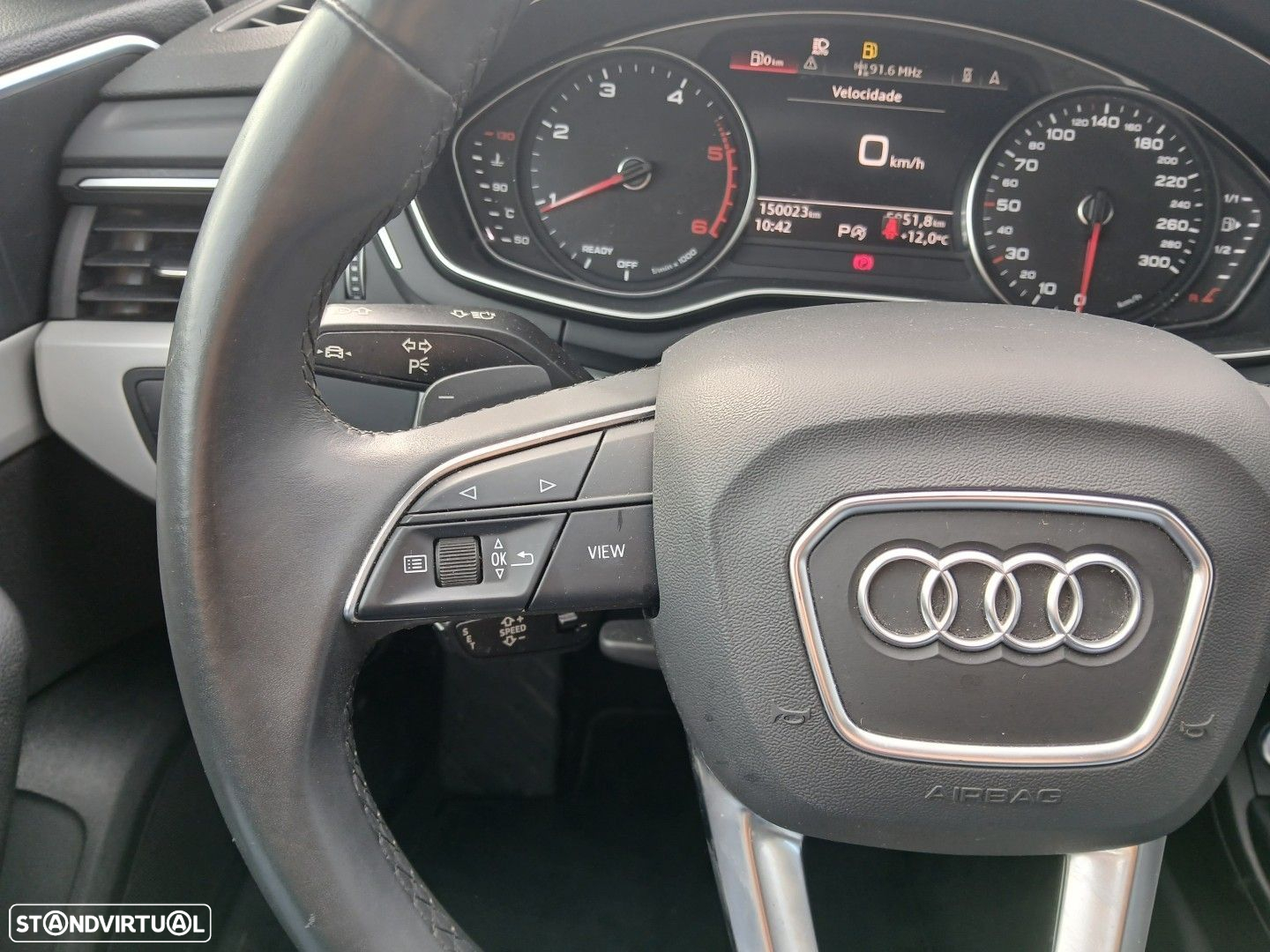 Audi A4 Avant 35 TDI S tronic - 29