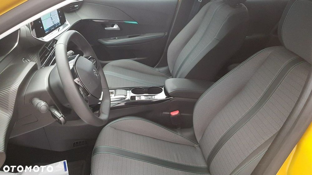 Peugeot 208 Allure - 15