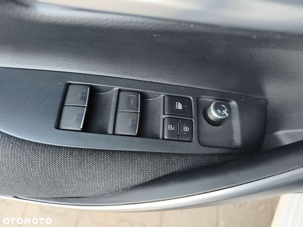 Toyota Corolla 1.8 Hybrid Comfort - 20