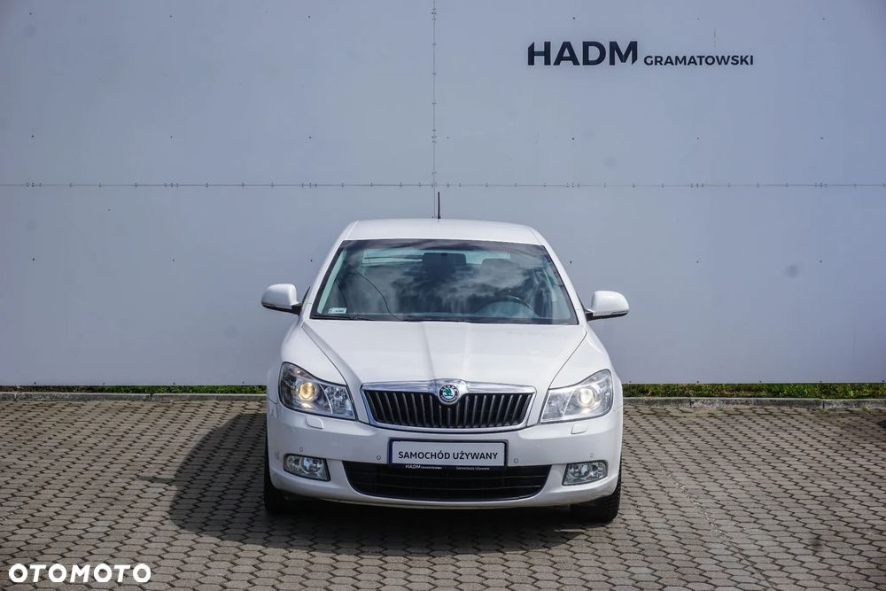 Skoda Octavia 1.6 TDI Ambiente - 2