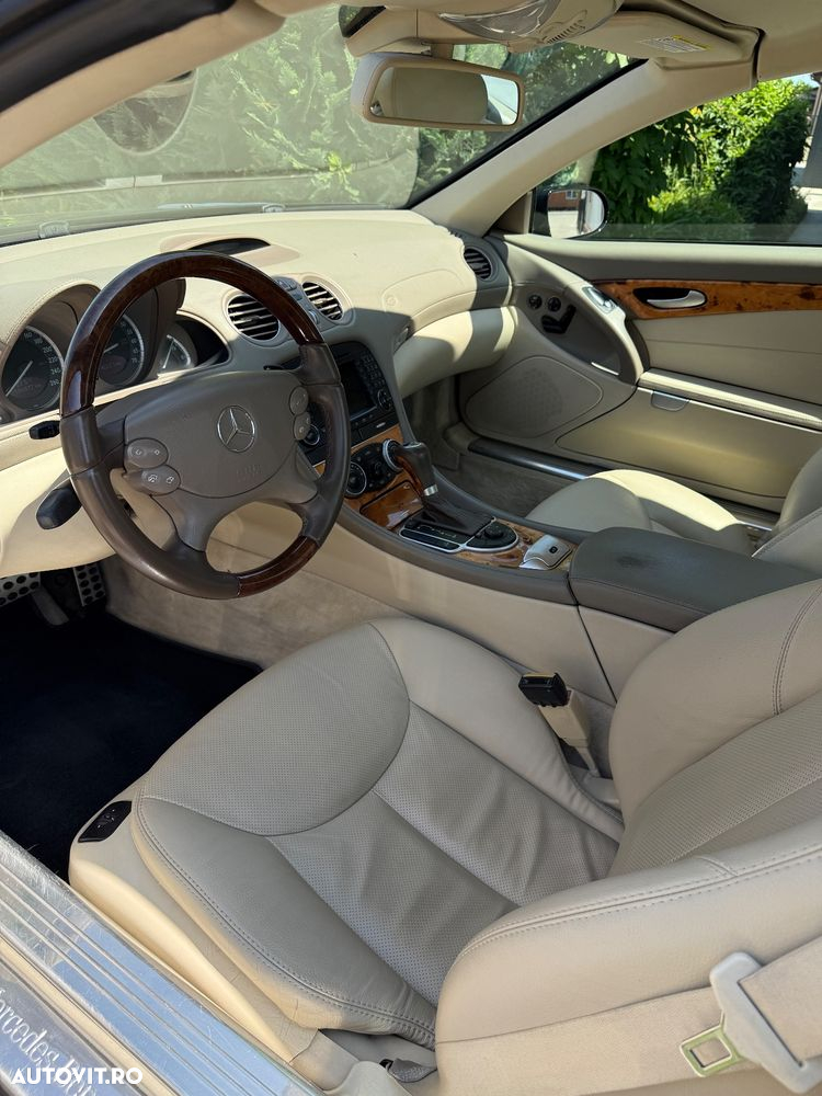 Mercedes-Benz SL 500 Aut - 7