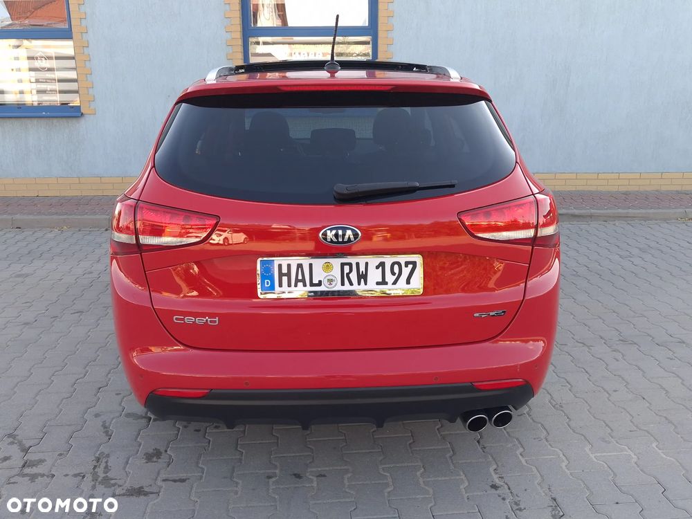 Kia Ceed 1.6 CRDi 136 ISG GT Line - 17