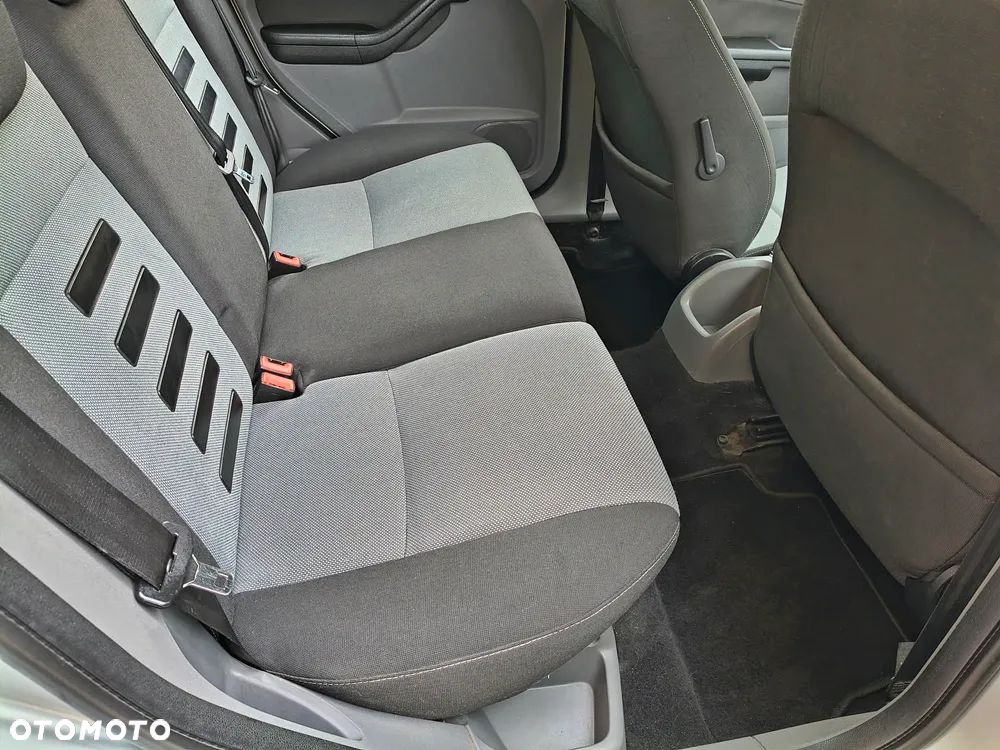 Ford Focus 1.6 16V Concept - 28