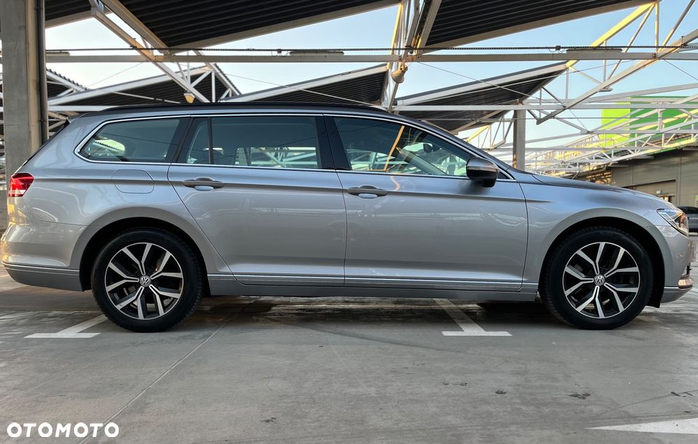 Volkswagen Passat 2.0 TDI SCR Comfortline - 5