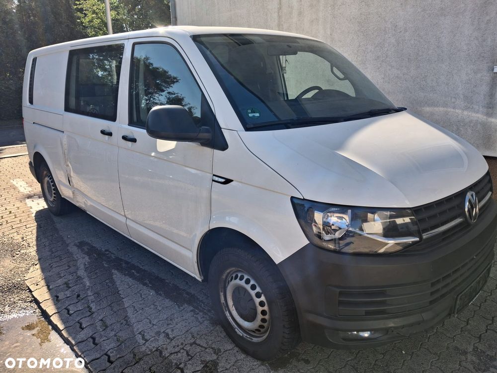 Volkswagen Transporter - 2