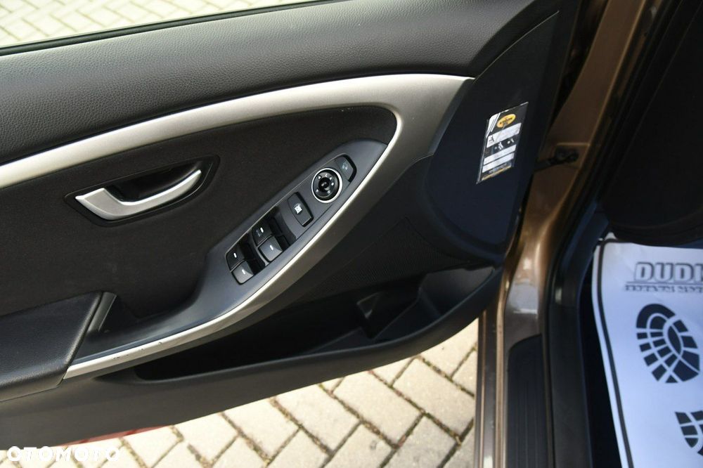 Hyundai i30 - 14
