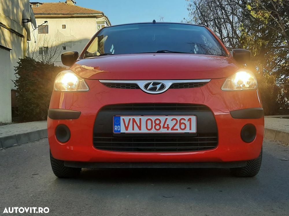 Hyundai i10 1.1 FIFA WM Edition - 12