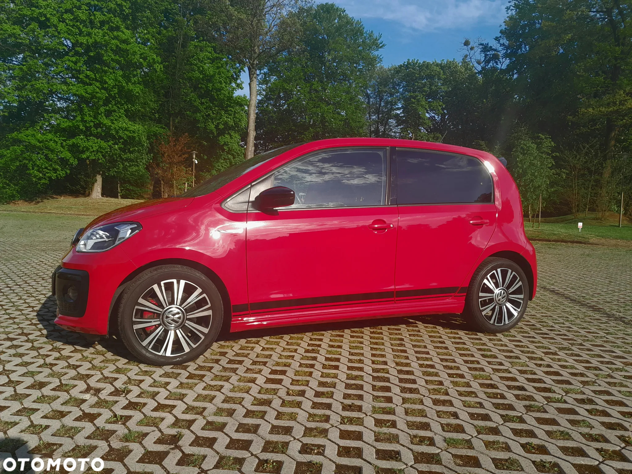 Volkswagen up! GTI - 4