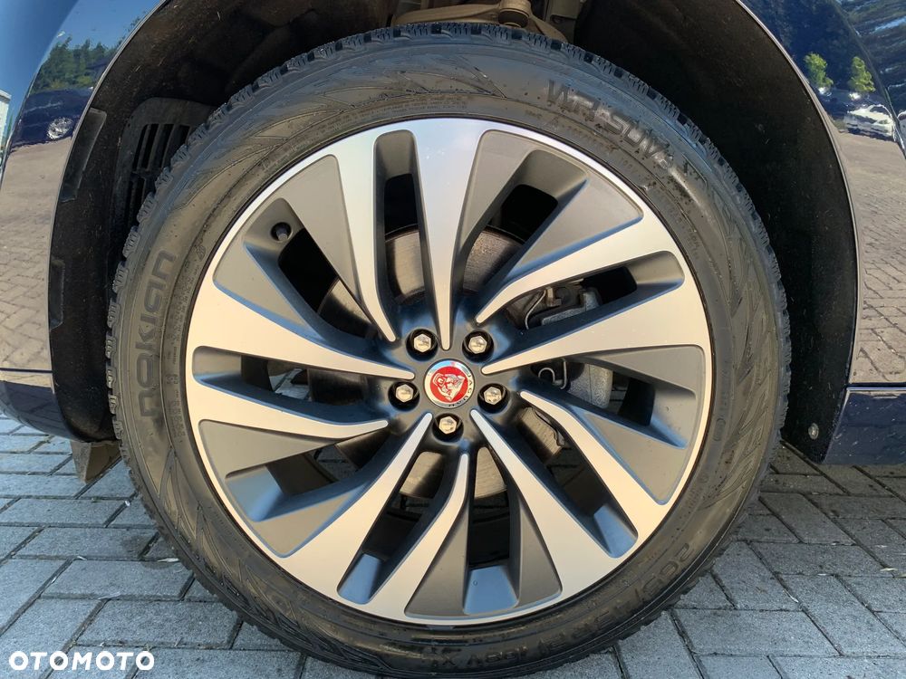 Jaguar F-Pace - 26