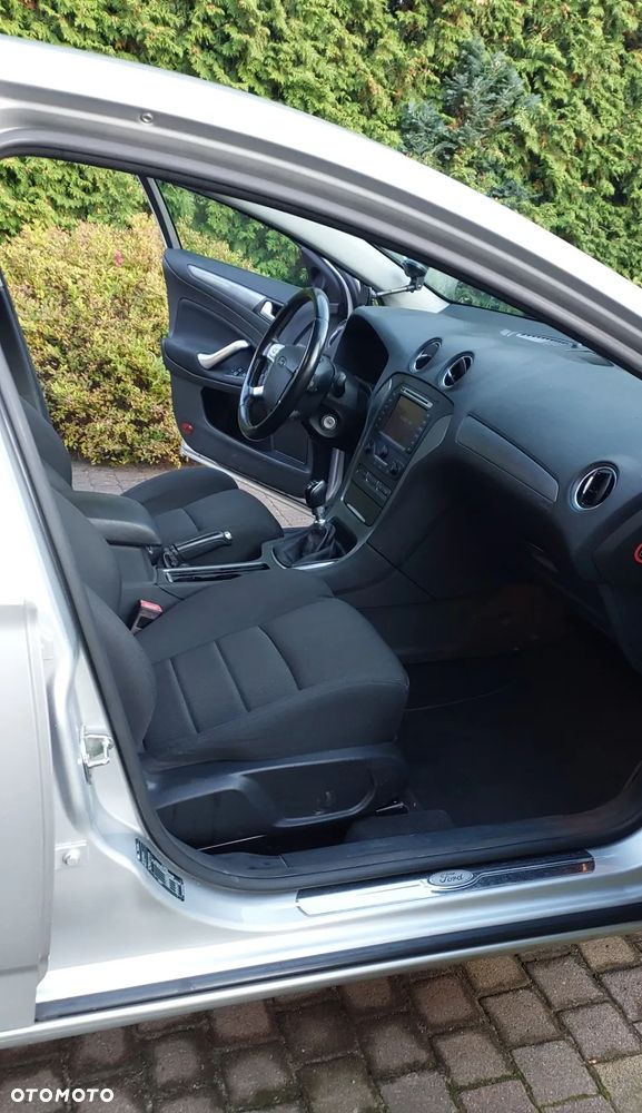 Ford Mondeo 1.6 T Titanium - 10