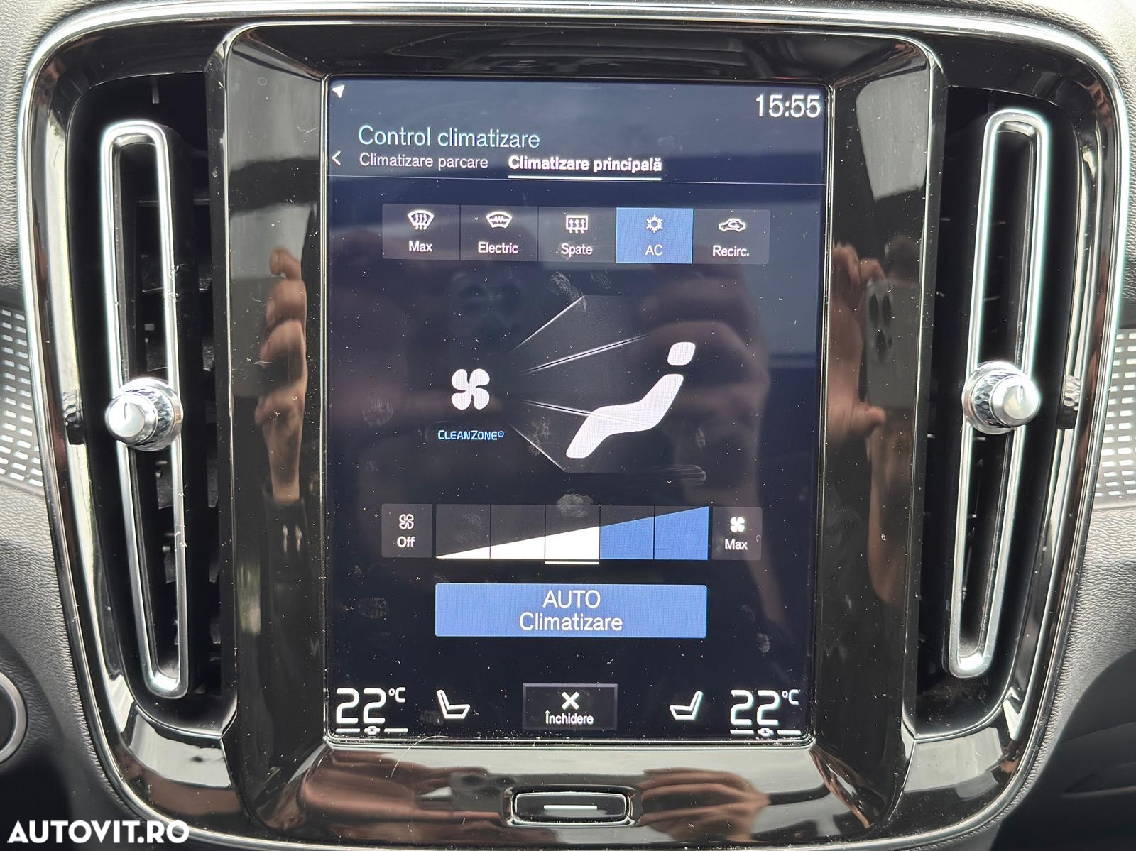 Volvo XC 40 D4 AWD Geartronic R-Design - 20