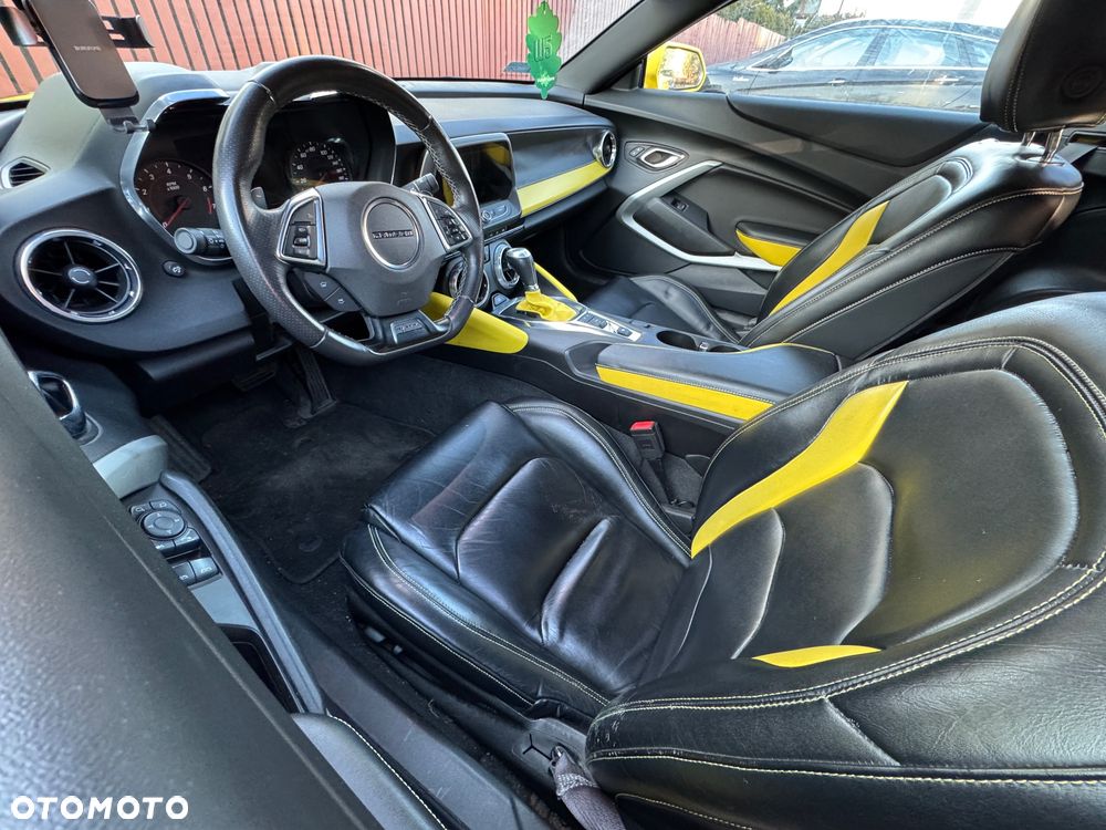 Chevrolet Camaro - 11