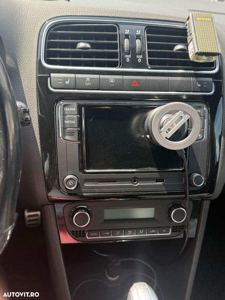 Volkswagen Polo 1.4 DSG GTI - 17