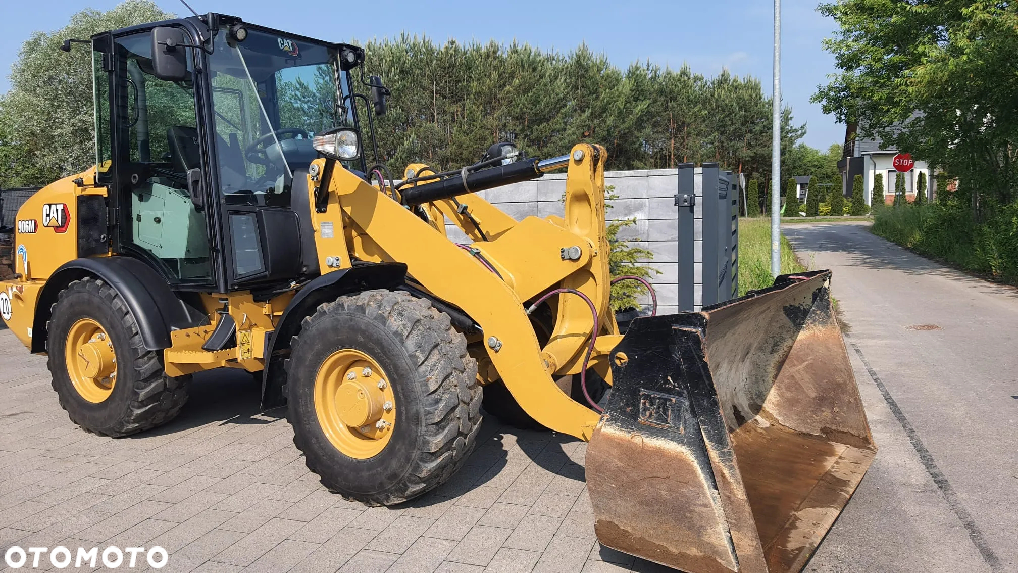 Caterpillar 906M - 5