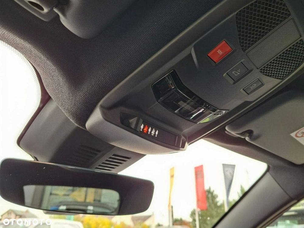 Fiat 600 1.2 Turbo Sport eDCT - 31