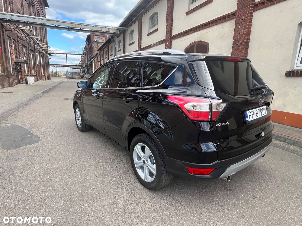 Ford Kuga 1.5 EcoBoost 2x4 Titanium - 10