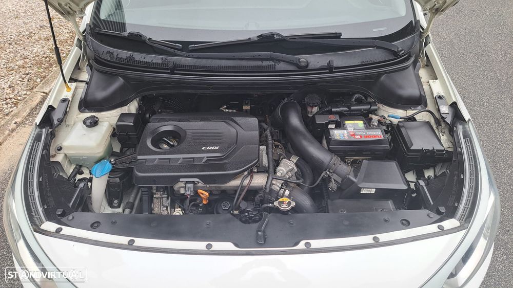 Hyundai i20 1.1 CRDi Access+Bluetooth - 43