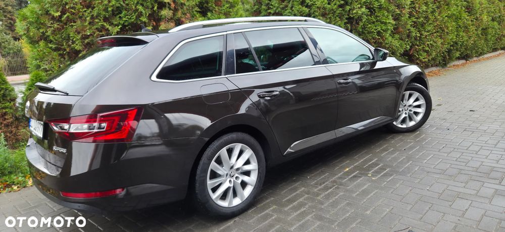 Skoda Superb Combi 1.4 TSI ACT Ambition - 15