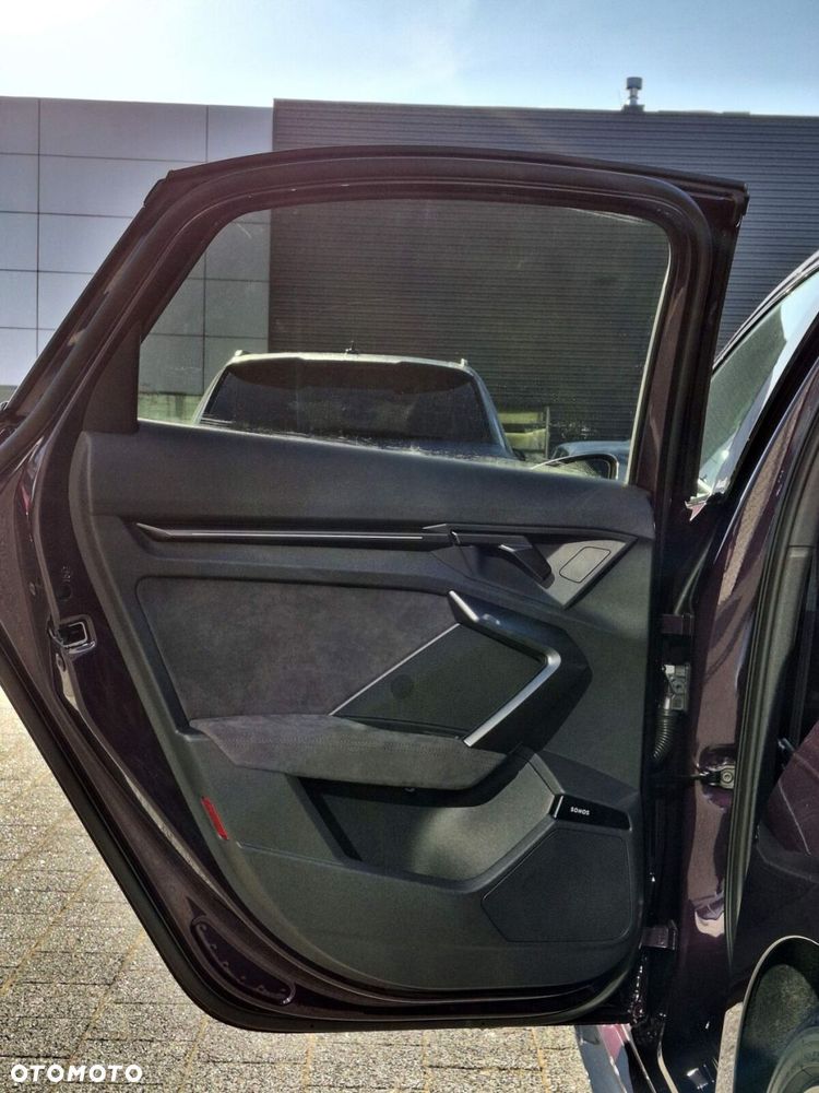 Audi RS3 Limousine - 37
