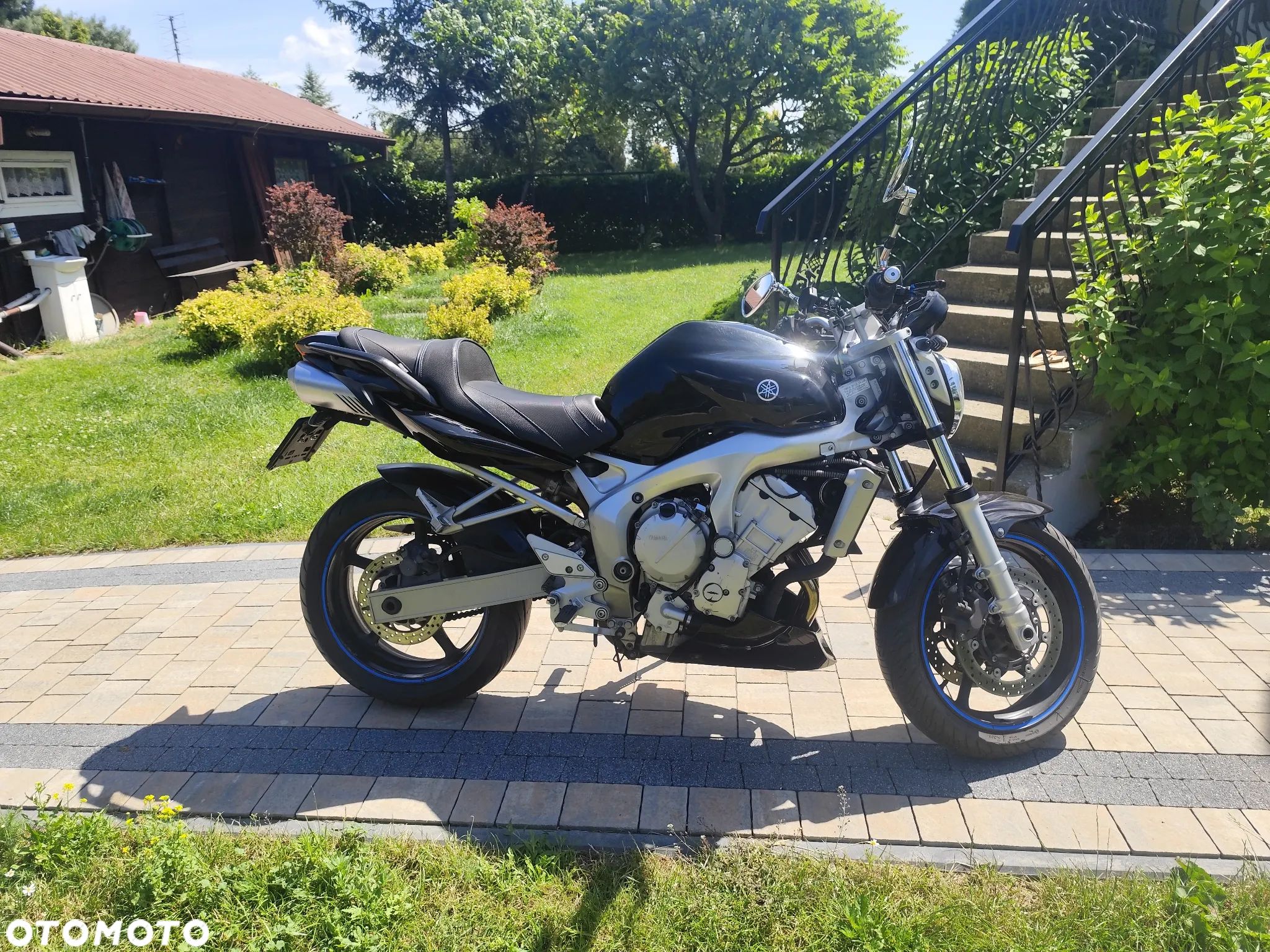 Yamaha FZ6 - 1