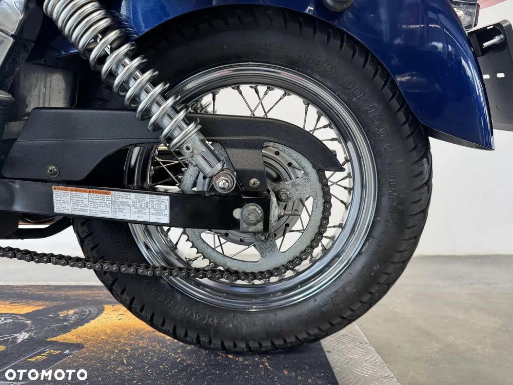 Suzuki Intruder - 25