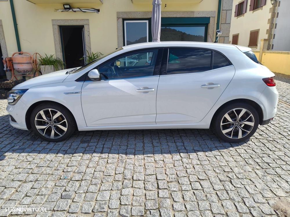 Renault Mégane 1.5 dCi Bose Edition - 4