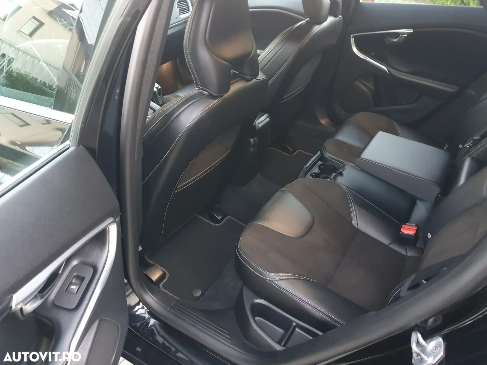 Volvo V40 D4 Rdesign - 10