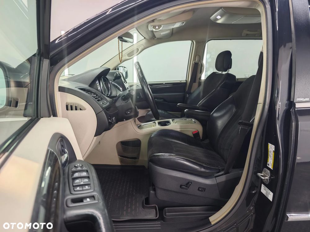 Lancia Voyager 2.8CRD Platinum - 6