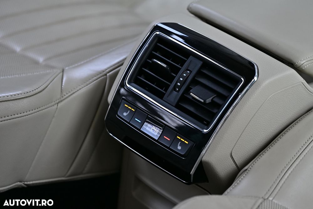 Skoda Superb 2.0 TDI DSG L&K - 18