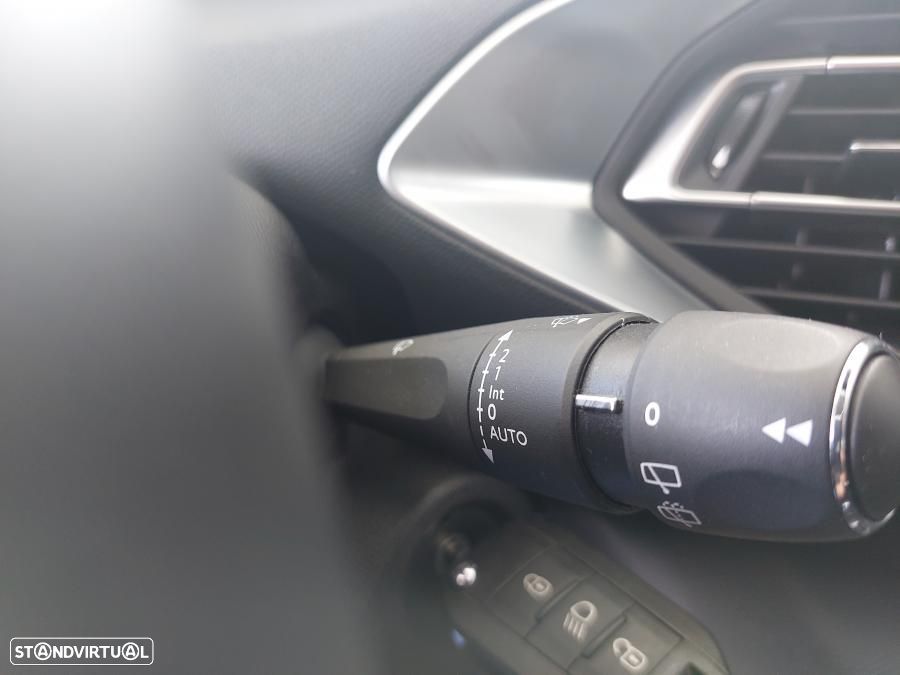 Peugeot 308 SW 1.5 BlueHDi Style - 24