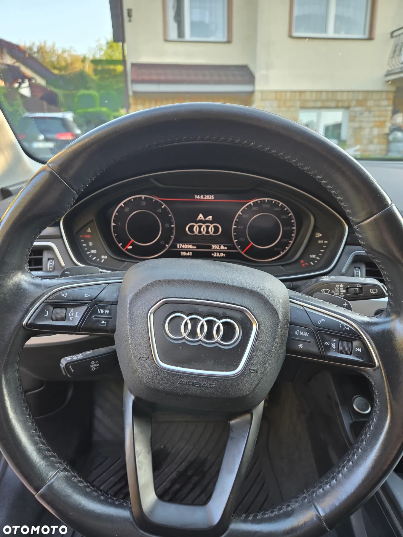 Audi A4 2.0 TDI S tronic - 13