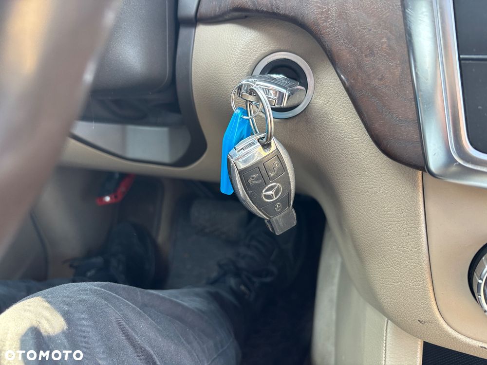 Mercedes-Benz ML - 10