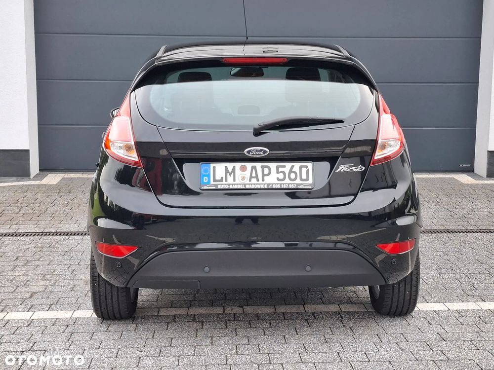 Ford Fiesta 1.25 Champions Edition - 11