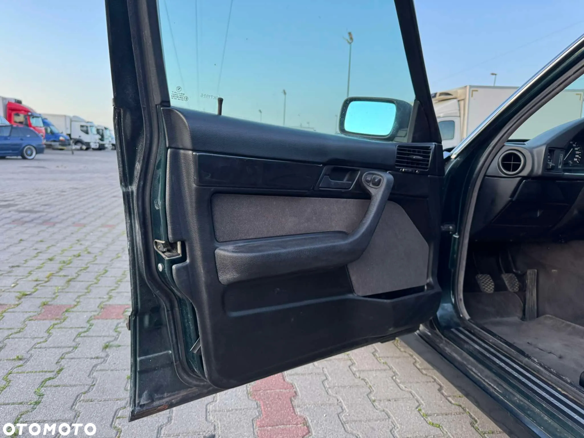 BMW Seria 5 525i Touring - 20