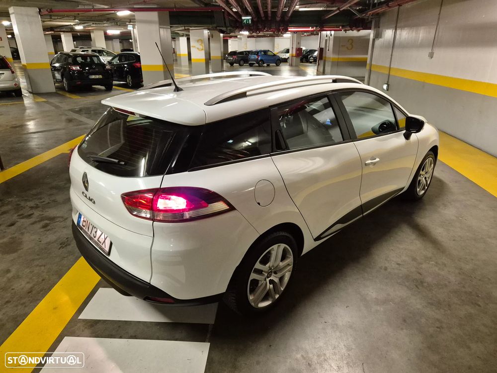Renault Clio Sport Tourer 0.9 TCE Confort - 10