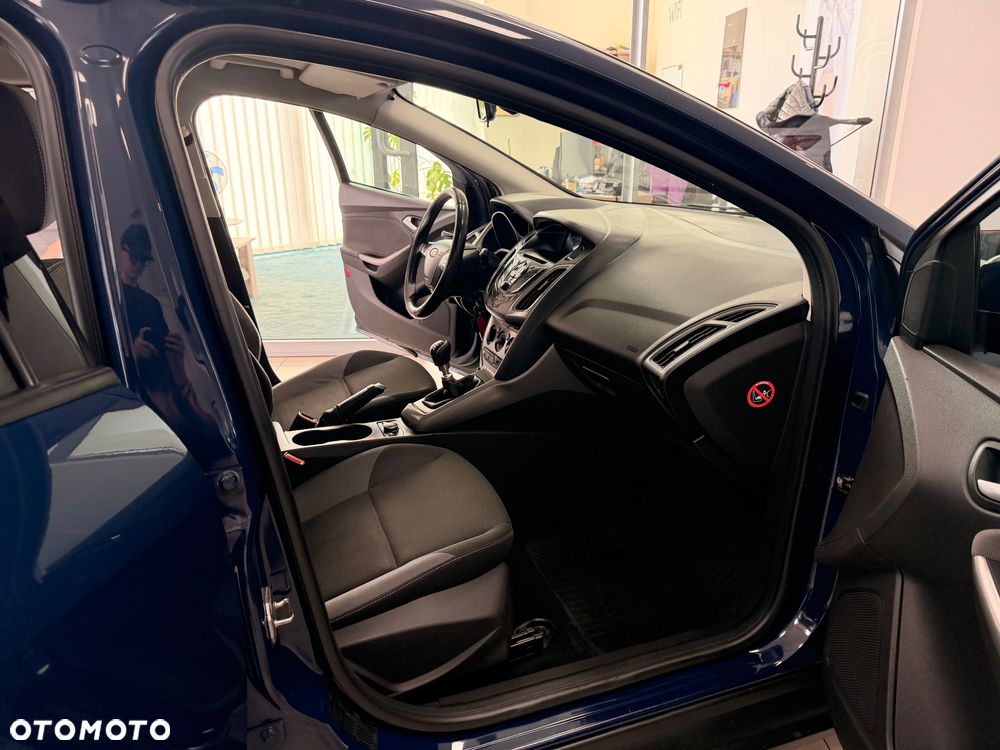 Ford Focus - 26
